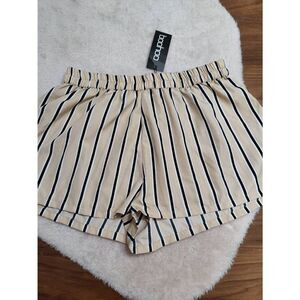 Boohoo Silky Shorts NWT